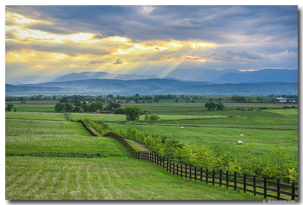 Colorado Country Fence to the Rockies Art Print